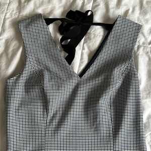 Banana Republic Size 6 Dress